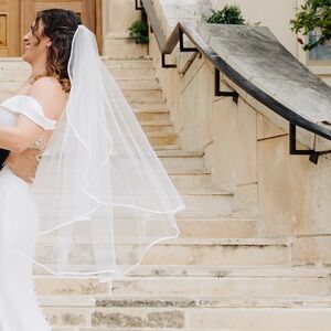 Short Wedding Veil Ribbon Lined